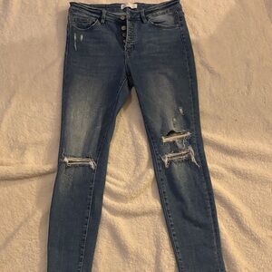 Trendy Distressed Skinny Jeans in Classic Blue